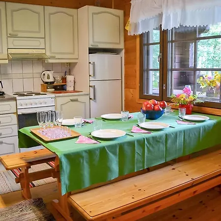 Pohjantilan Hirsituvat - Pohjantaehti Holiday home Kontiolahti