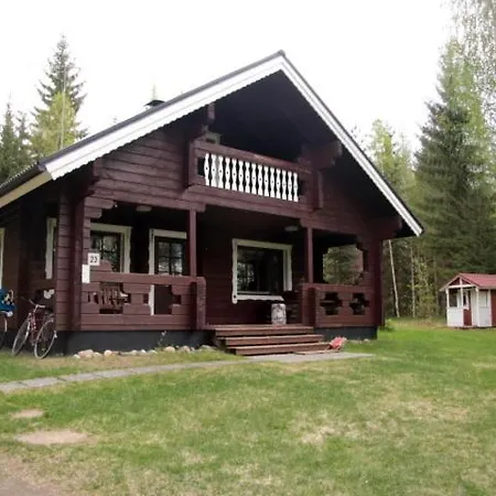 Pohjantilan Hirsituvat - Pohjantaehti Holiday home